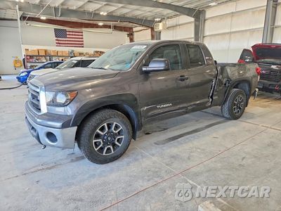 2013 TOYOTA TUNDRA DOUBLE CAB SR5 5TFUM5F1XDX044944 - główne zdjęcie licytacji z USA - miniatura