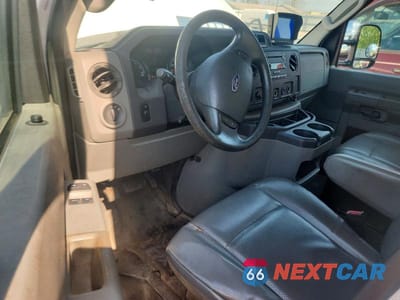 Zdjęcie 8 z 13 samochodu: 2011 FORD E450 REFRIGERATED BOX TRUCK VIN:1FDXE4FL4BDA36600 - miniatura