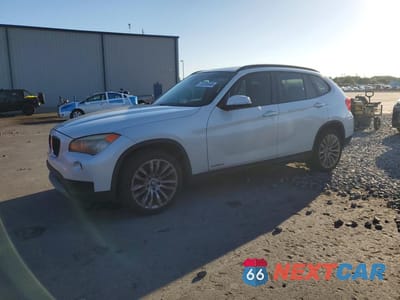 2013 BMW X1 SDRIVE28I WBAVM1C58DVW46481 - główne zdjęcie licytacji z USA - miniatura