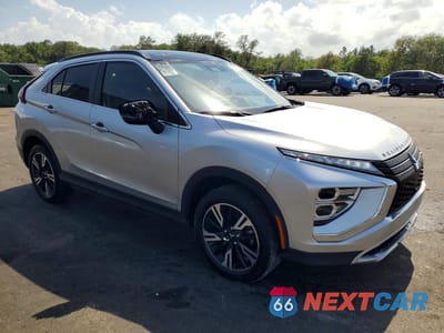 Czwarte zdjęcie samochodu z boku: 2024 MITSUBISHI ECLIPSE CROSS SE VIN:JA4ATWAA7RZ077697 - miniatura