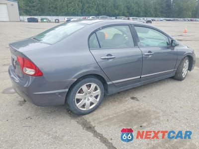 Trzecie zdjęcie samochodu z tyłu: 2009 HONDA CIVIC LX VIN:19XFA16549E045866 - miniatura