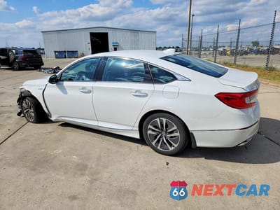 Drugie zdjęcie samochodu z przodu: 2019 HONDA ACCORD TOURING HYBRID VIN:1HGCV3F97KA019102 - miniatura