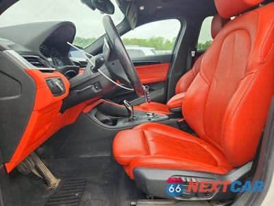 Zdjęcie 7 z 13 samochodu: 2020 BMW X2 XDRIVE28I VIN:WBXYJ1C07L5P35196 - miniatura
