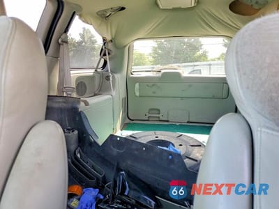 Zdjęcie 11 z 13 samochodu: 2005 CHRYSLER TOWN & COUNTRY LIMITED VIN:2C8GP64L55R229609 - miniatura