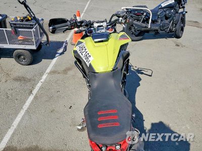 Zdjęcie 6 z 8 samochodu: 2025 BMW F 900 GS VIN:WB10K6309S6L32301 - miniatura
