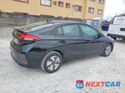 Trzecie zdjęcie samochodu z tyłu: 2020 HYUNDAI IONIQ BLUE VIN:KMHC65LC4LU242524 - miniatura