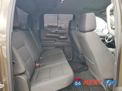 Zdjęcie 11 z 13 samochodu: 2023 CHEVROLET SILVERADO K1500 LT VIN:1GCPDDEK6PZ233066 - miniatura