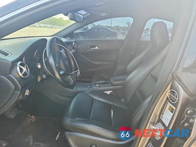Zdjęcie 7 z 12 samochodu: 2014 MERCEDES-BENZ CLA 250 4MATIC VIN:WDDSJ4GBXEN154882 - miniatura