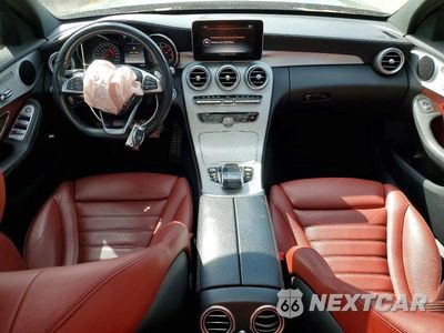 Zdjęcie 8 z 12 samochodu: 2018 MERCEDES-BENZ C 43 4MATIC AMG VIN:55SWF6EB8JU238654 - miniatura