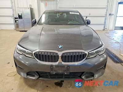 Piąte zdjęcie samochodu w środku: 2020 BMW 330XI VIN:3MW5R7J07L8B45322 - miniatura
