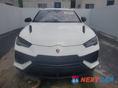 Piąte zdjęcie samochodu w środku: 2024 LAMBORGHINI URUS S VIN:ZPBUB3ZL3RLA31452 - miniatura