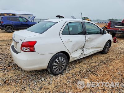 Trzecie zdjęcie samochodu z tyłu: 2009 TOYOTA YARIS BASE VIN:JTDBT903394060083 - miniatura