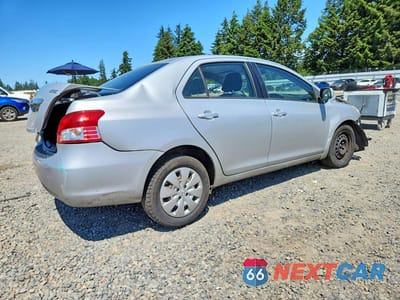 Trzecie zdjęcie samochodu z tyłu: 2009 TOYOTA YARIS BASE VIN:JTDBT903591311235 - miniatura