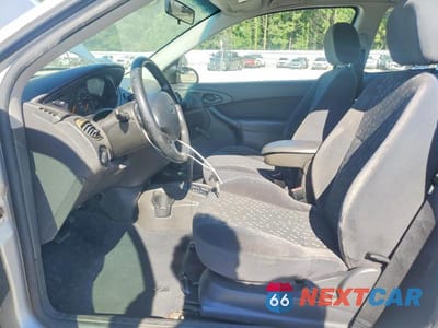 Zdjęcie 7 z 12 samochodu: 2002 FORD FOCUS ZX3 VIN:3FAFP31332R225165 - miniatura