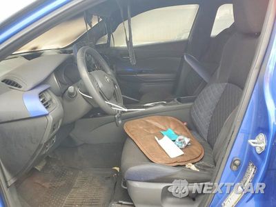 Zdjęcie 7 z 13 samochodu: 2020 TOYOTA C-HR XLE VIN:JTNKHMBX8L1086901 - miniatura