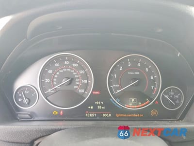Zdjęcie 9 z 12 samochodu: 2017 BMW 330 I VIN:WBA8B9C53HK675850 - miniatura