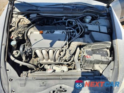 Zdjęcie 12 z 14 samochodu: 2004 HONDA ACCORD EX VIN:1HGCM56634A043520 - miniatura