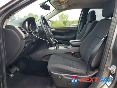 Zdjęcie 7 z 13 samochodu: 2013 JEEP GRAND CHEROKEE LAREDO VIN:1C4RJFAGXDC560731 - miniatura