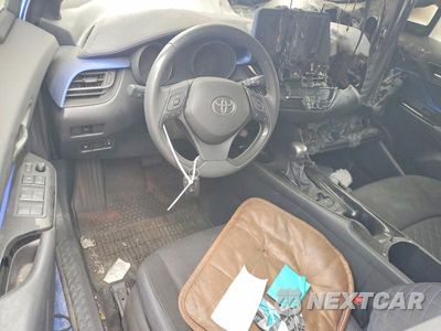 Zdjęcie 8 z 13 samochodu: 2020 TOYOTA C-HR XLE VIN:JTNKHMBX8L1086901 - miniatura
