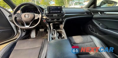 Zdjęcie 9 z 10 samochodu: 2018 HONDA ACCORD SPORT VIN:1HGCV1F32JA095311 - miniatura