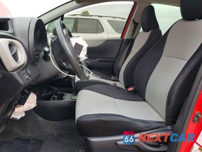 Zdjęcie 7 z 13 samochodu: 2012 TOYOTA YARIS 5-DOOR LE VIN:JTDKTUD33CD541956 - miniatura