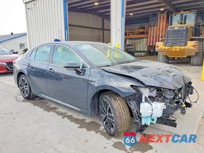 Czwarte zdjęcie samochodu z boku: 2026 TOYOTA CAMRY XLE VIN:4T1DAACK5TU728892 - miniatura