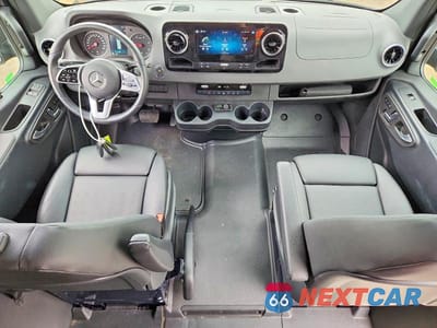 Zdjęcie 8 z 12 samochodu: 2024 MERCEDES-BENZ SPRINTER 2500 VIN:W1W4NCVYXRT175990 - miniatura