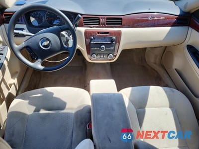 Zdjęcie 8 z 12 samochodu: 2009 CHEVROLET IMPALA 1LT VIN:2G1WT57K091201915 - miniatura