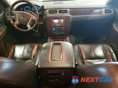 Zdjęcie 8 z 13 samochodu: 2008 GMC YUKON DENALI VIN:1GKFK63818J219908 - miniatura