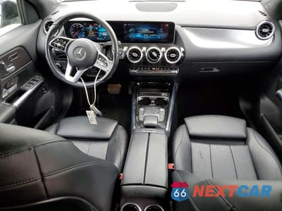 Zdjęcie 8 z 13 samochodu: 2021 MERCEDES-BENZ GLA 250 4MATIC VIN:W1N4N4HB9MJ162895 - miniatura