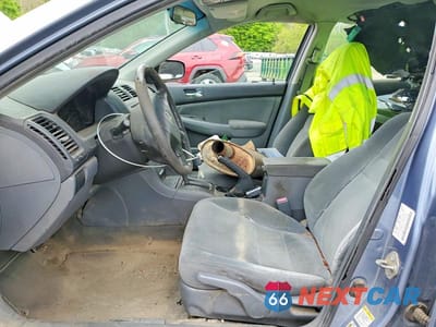 Zdjęcie 7 z 12 samochodu: 2007 HONDA ACCORD LX VIN:1HGCM56447A072799 - miniatura