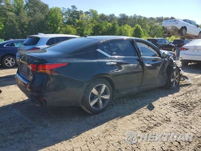 Piąte zdjęcie samochodu w środku: 2019 NISSAN ALTIMA SV VIN:1N4BL4DW6KC129504 - miniatura