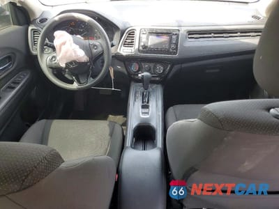 Zdjęcie 8 z 13 samochodu: 2022 HONDA HR-V LX VIN:3CZRU6H36NM726490 - miniatura