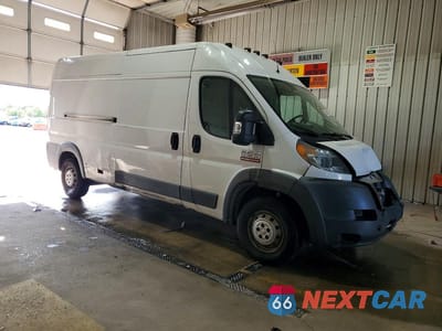 Czwarte zdjęcie samochodu z boku: 2016 RAM PROMASTER 2500 DELIVERY VAN VIN:3C6TRVDG0GE101278 - miniatura