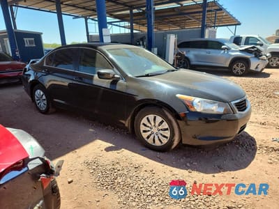 Czwarte zdjęcie samochodu z boku: 2009 HONDA ACCORD LX VIN:JHMCP26359C008711 - miniatura