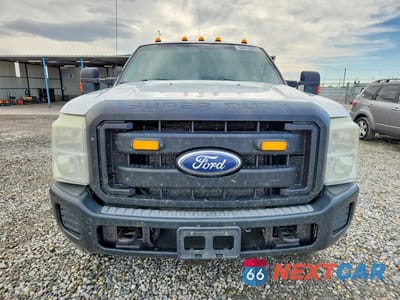 Piąte zdjęcie samochodu w środku: 2011 FORD F350 SUPER DUTY VIN:1FD8X3H64BEB00662 - miniatura