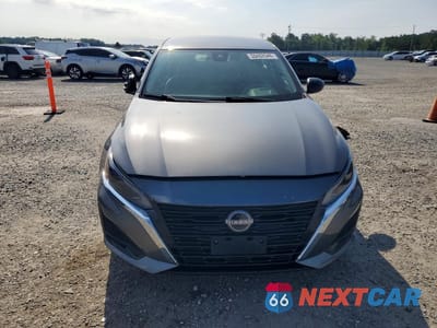 Piąte zdjęcie samochodu w środku: 2025 NISSAN ALTIMA SV VIN:1N4BL4DV2SN338802 - miniatura