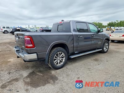 Trzecie zdjęcie samochodu z tyłu: 2019 RAM 1500 LARAMIE VIN:1C6SRFJT2KN513614 - miniatura