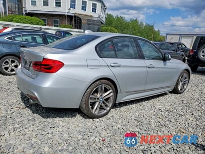 Trzecie zdjęcie samochodu z tyłu: 2018 BMW 340 XI VIN:WBA8B7G52JNU95455 - miniatura