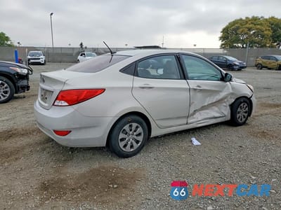 Trzecie zdjęcie samochodu z tyłu: 2016 HYUNDAI ACCENT SE VIN:KMHCT4AE5GU998845 - miniatura