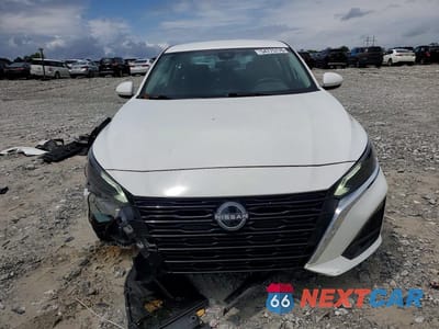 Piąte zdjęcie samochodu w środku: 2023 NISSAN ALTIMA S VIN:1N4BL4BV2PN411452 - miniatura