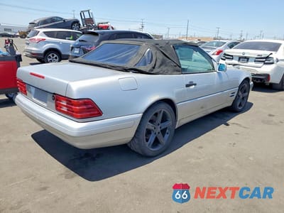 Trzecie zdjęcie samochodu z tyłu: 1998 MERCEDES-BENZ SL 500 VIN:WDBFA67F4WF165302 - miniatura