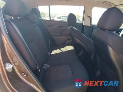 Zdjęcie 11 z 13 samochodu: 2011 KIA SPORTAGE LX VIN:KNDPBCA26B7042645 - miniatura