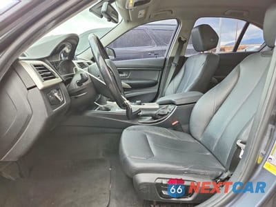 Zdjęcie 7 z 12 samochodu: 2015 BMW 320 I VIN:WBA3B1G59FNT04712 - miniatura