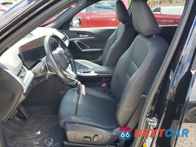 Zdjęcie 7 z 13 samochodu: 2023 BMW X1 VIN:WBX73EF08P5W11744 - miniatura