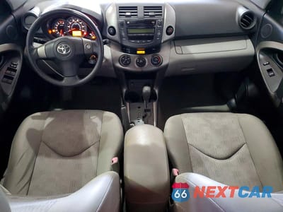 Zdjęcie 8 z 13 samochodu: 2009 TOYOTA RAV4 BASE VIN:JTMBF33V995010364 - miniatura