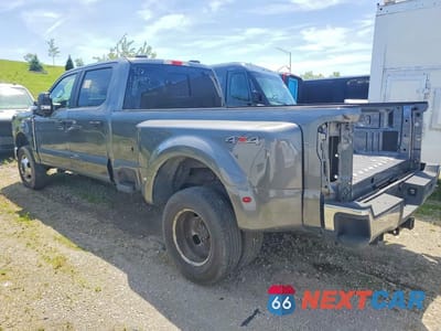 Drugie zdjęcie samochodu z przodu: 2024 FORD F350 SUPER DUTY VIN:1FT8W3DT4REE37832 - miniatura