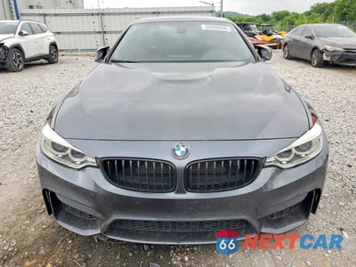 Piąte zdjęcie samochodu w środku: 2015 BMW M4 VIN:WBS3U9C59FJ968526 - miniatura