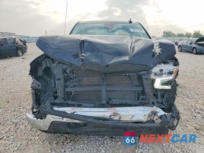 Piąte zdjęcie samochodu w środku: 2025 CHEVROLET SILVERADO C1500 LT VIN:3GCPACED2SG227309 - miniatura