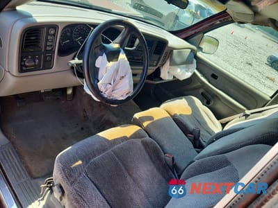 Zdjęcie 8 z 12 samochodu: 1999 CHEVROLET SILVERADO K1500 VIN:2GCEK19T0X1185295 - miniatura
